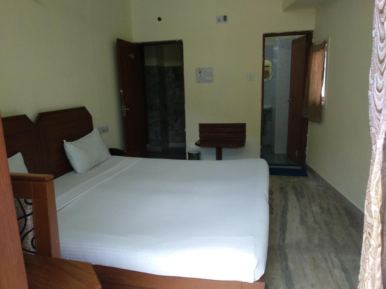 Hotel Park Avenue Kochi Exteriér fotografie